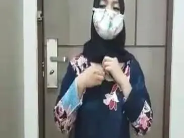 Dokumentasi Ukhti Hijab Siswi Cantik Live Kasur poster