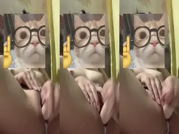 Dokumentasi VAVYVIO Cantik Live Kasur Wet poster
