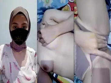 Toket Mungil Dedek Aprilia Masih Kenceng poster